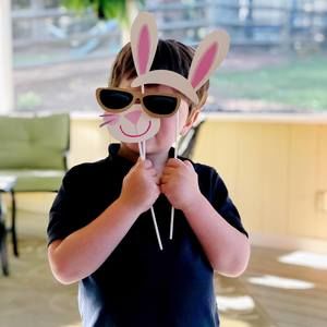 Meet your Posher, Warner